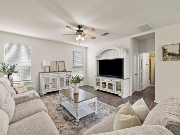 241 La Dera DR, Liberty Hill TX 78642