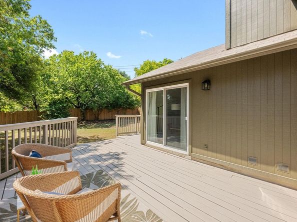 2107 Waterway BND, Austin TX 78728