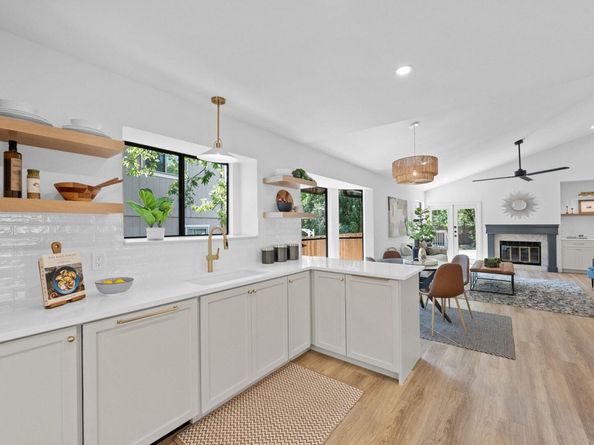 2107 Waterway BND, Austin TX 78728