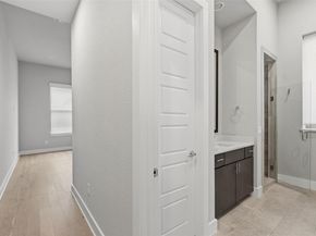 6104 Florencia LN, Austin TX 78724