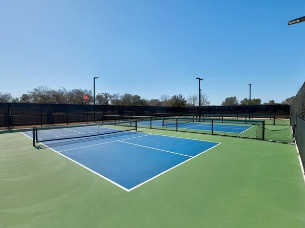 310 Pipe Creek LN, Georgetown TX 78633