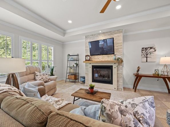 310 Pipe Creek LN, Georgetown TX 78633