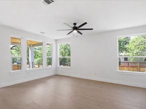 2301 E 10th ST, Austin TX 78702