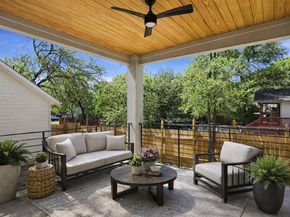 2301 E 10th ST, Austin TX 78702