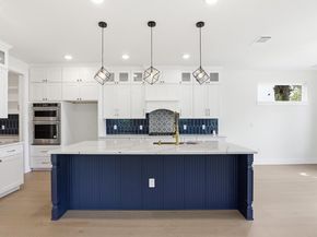 2301 E 10th ST, Austin TX 78702