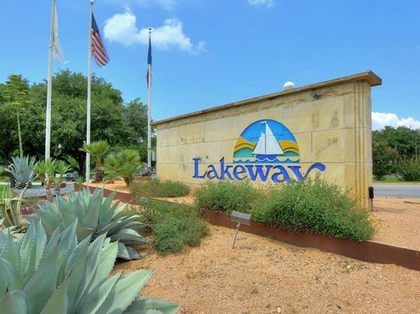 115 World Of Tennis SQ, Lakeway TX 78738