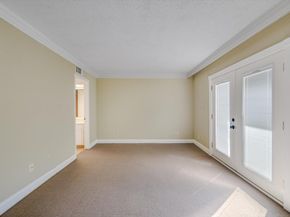 115 World Of Tennis SQ, Lakeway TX 78738