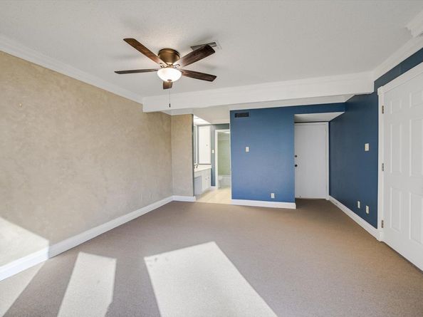 115 World Of Tennis SQ, Lakeway TX 78738