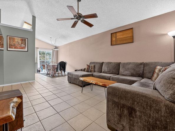 1015 E Yager LN 196, Austin TX 78753