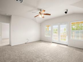 16100 S Great Oaks DR 3701, Round Rock TX 78681