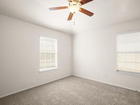 16100 S Great Oaks DR 3701, Round Rock TX 78681