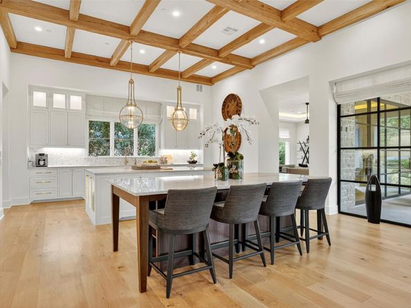 3412 Foothill PKWY, Austin TX 78731