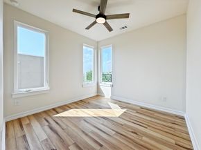 2309 Montopolis DR 8, Austin TX 78741