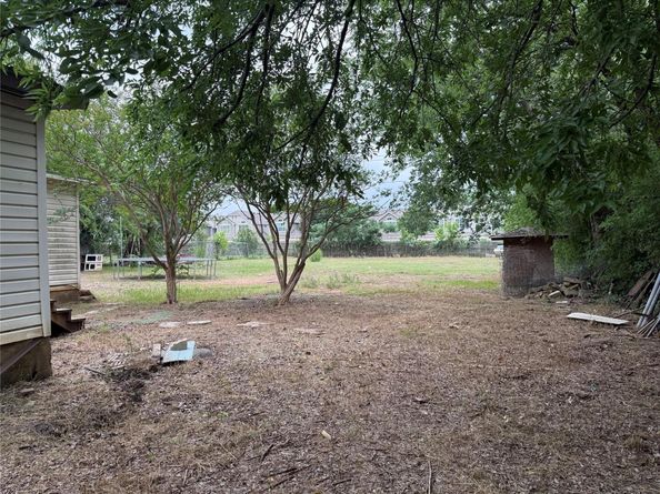 2505 Gardenia DR, Austin TX 78727