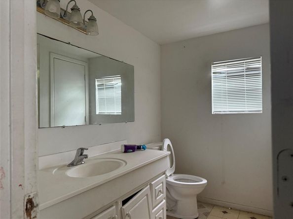 2505 Gardenia DR, Austin TX 78727