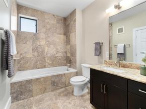 1615 E 7th ST 402, Austin TX 78702