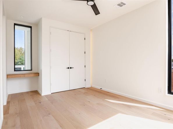 2114 Lawnmont Ave, Austin TX 78756