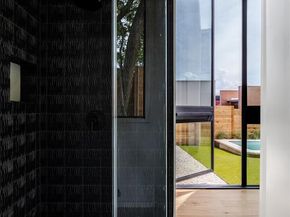 2114 Lawnmont Ave, Austin TX 78756