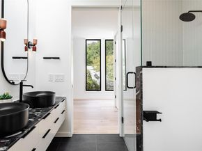 2114 Lawnmont Ave, Austin TX 78756