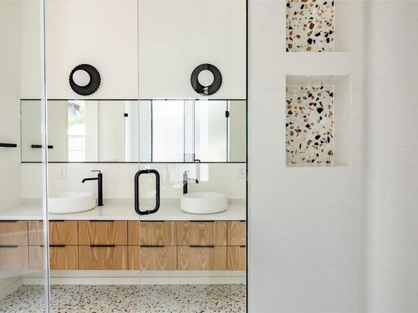 2114 Lawnmont Ave, Austin TX 78756