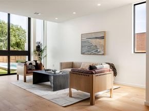 2114 Lawnmont Ave, Austin TX 78756