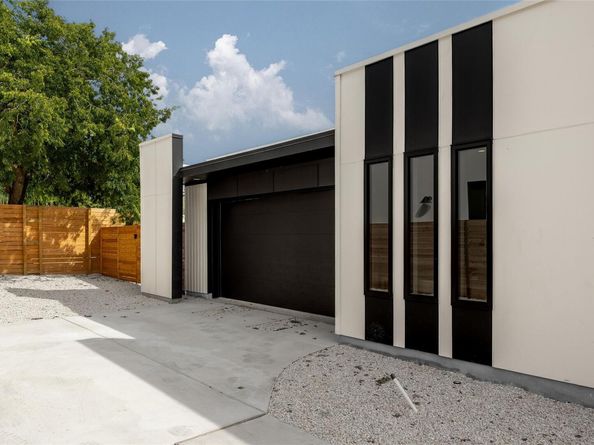 2114 Lawnmont Ave, Austin TX 78756