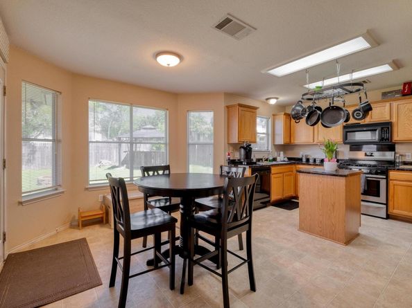 1716 Barilla Mountain TRL, Round Rock TX 78664