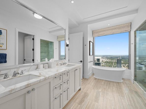 200 Congress Ave 48Y, Austin TX 78701