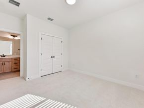 200 W 56th ST 2102, Austin TX 78751