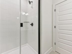 200 W 56th ST 2102, Austin TX 78751