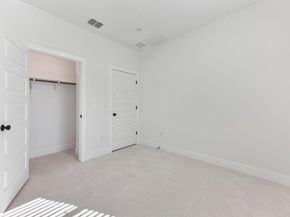 200 W 56th ST 2102, Austin TX 78751