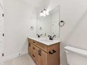 200 W 56th ST 2102, Austin TX 78751