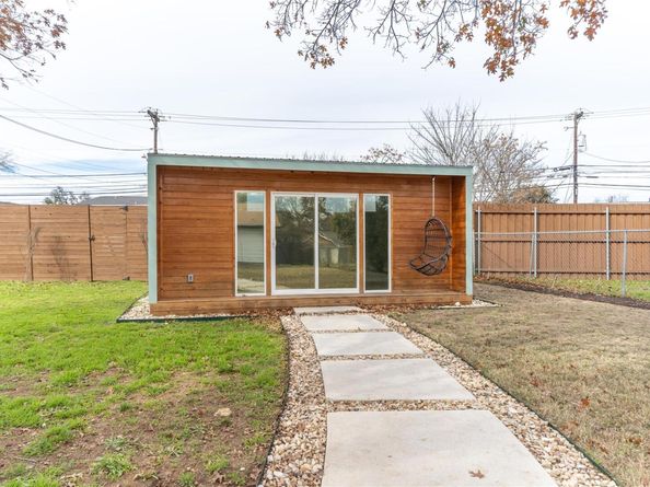 5000 Winding TRL, Austin TX 78745