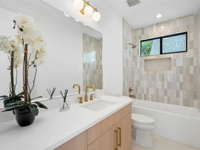 2208 Montclaire ST, Austin TX 78704