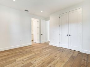 3208 Clawson RD 3B, Austin TX 78704