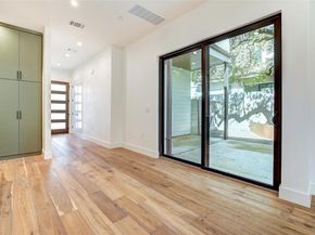 3208 Clawson RD 3B, Austin TX 78704