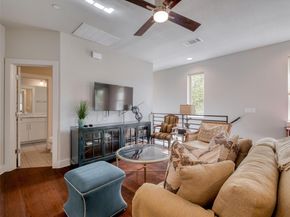 1205 Elm ST 8, Austin TX 78703