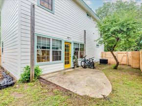 2402 E 13th ST 1, Austin TX 78702