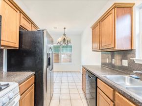 2402 E 13th ST 1, Austin TX 78702