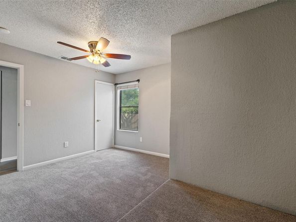 7635 Guadalupe ST 102, Austin TX 78752