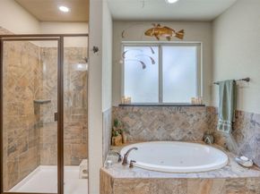 706 Rogart DR, Spicewood TX 78669