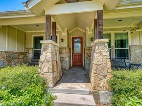 706 Rogart DR, Spicewood TX 78669