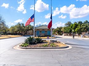 58 Cottondale RD, The Hills TX 78738