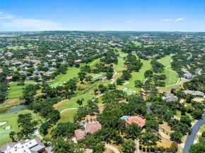 58 Cottondale RD, The Hills TX 78738