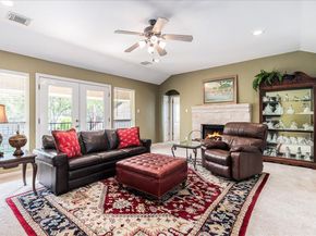 58 Cottondale RD, The Hills TX 78738
