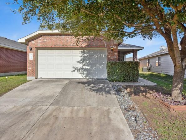 7608 Cayenne LN, Austin TX 78741
