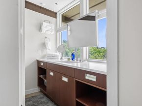 1200 Redbud Trl, West Lake Hills TX 78746