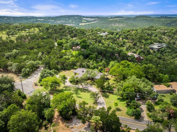 1200 Redbud Trl, West Lake Hills TX 78746