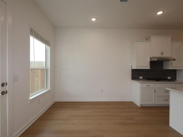 2036 Lolo LN, Leander TX 78641