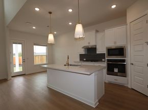 2036 Lolo LN, Leander TX 78641